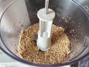 noisettes mixées en poudre